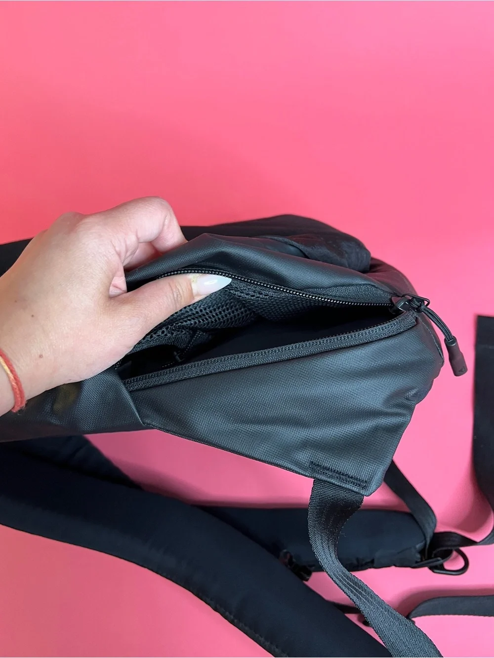 ADIDAS black lifestyle backpack with laptop sleeve (4NWNL)